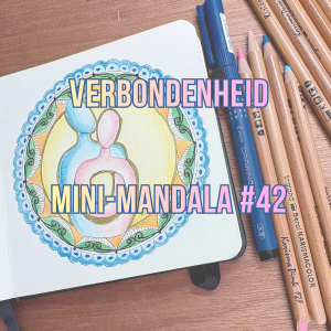 Mini-mandala over verbondenheid met twee verbonden mensen. Inspiratie van IKEA en een deelneemster van de Mandala Academie.